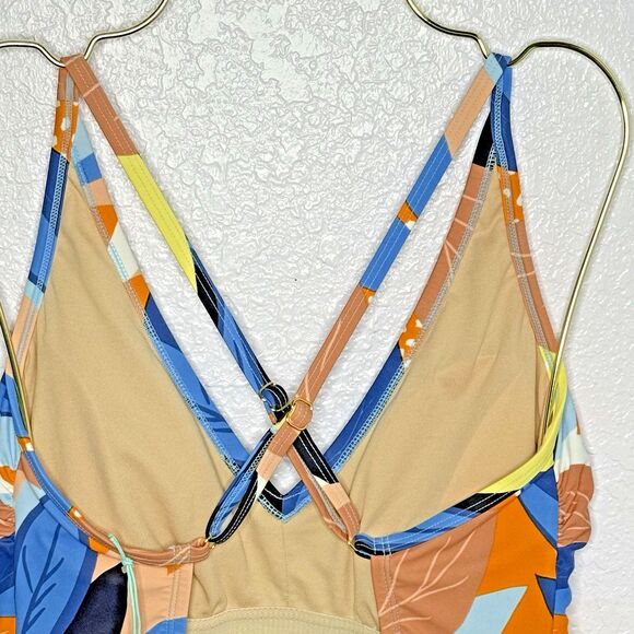 Kona Sol Twist Front Floral Print Shirred Med Coverage One Piece Swimsuit NEW! - Picture 5 of 16